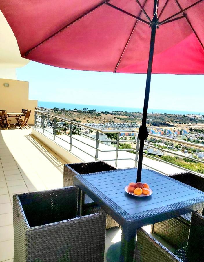 Апартаменты Sea View Penthouse In Албуфейра Экстерьер фото