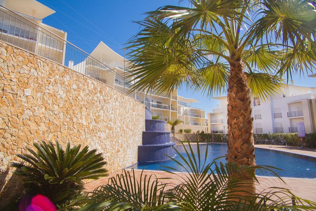Апартаменты Sea View Penthouse In Албуфейра Номер фото